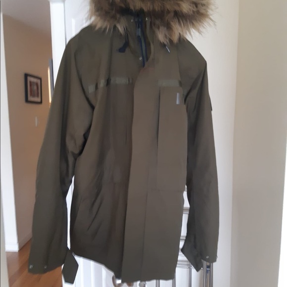 (SOLD)HH winter jacket - Picture 2 of 2
